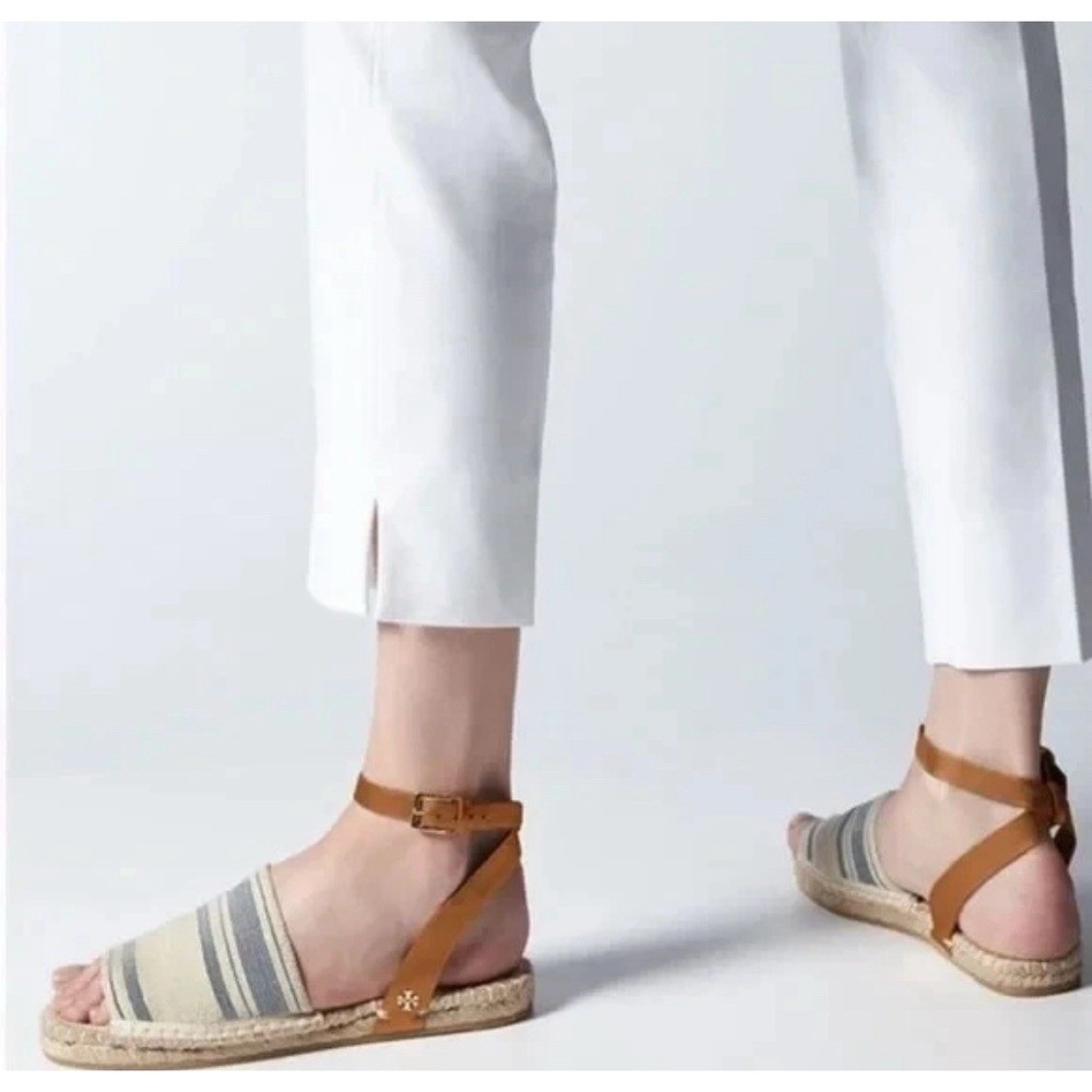 Pre-Owned Tory Burch‎ Ivory Size 7 Slingback Sandals